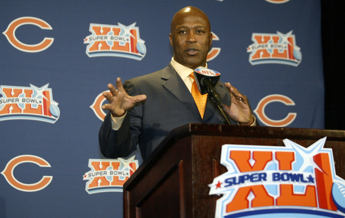 Lovie Smith